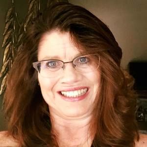 Meet your Posher, Vicki